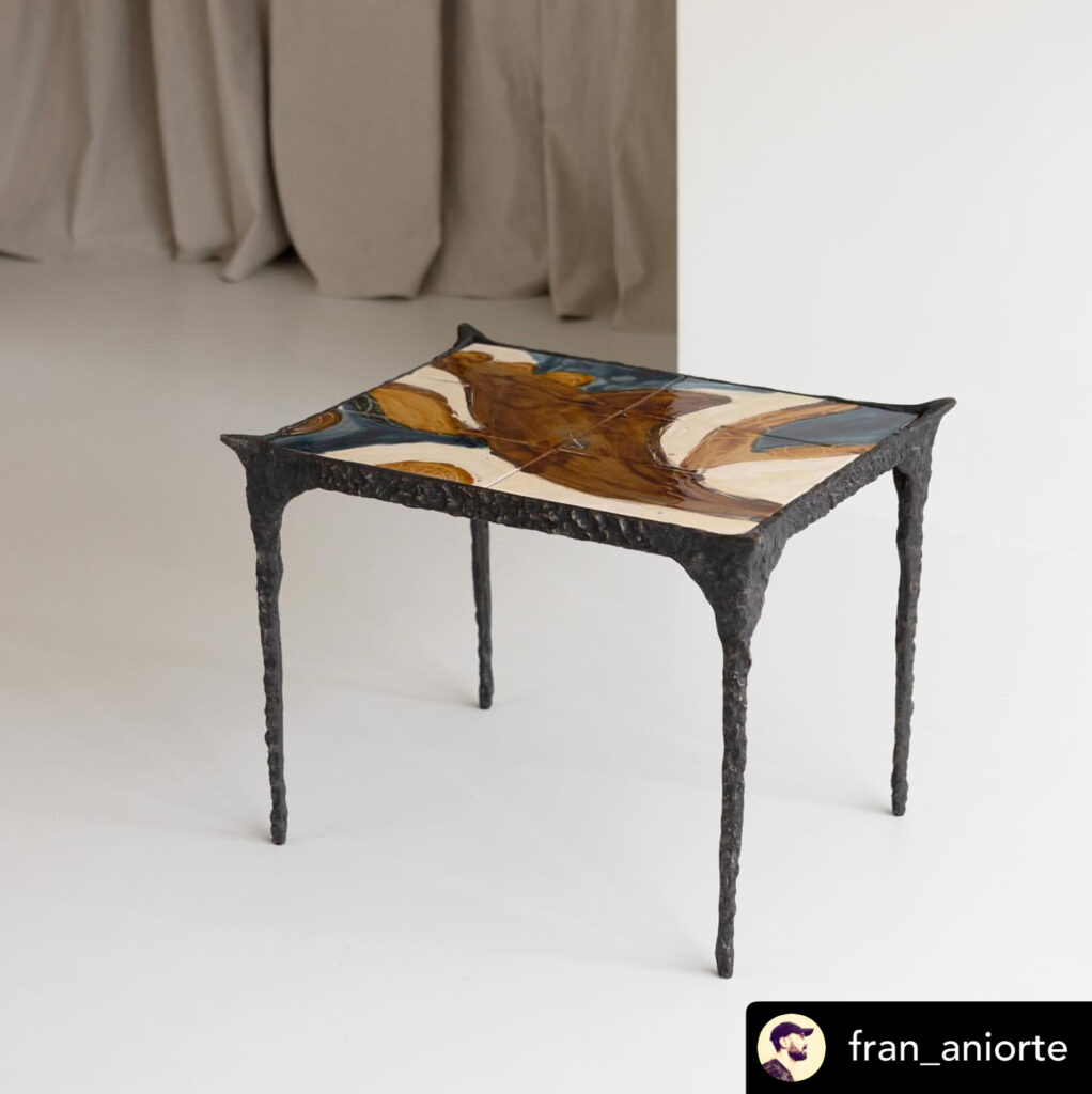 Fran Aniorte Árida side table